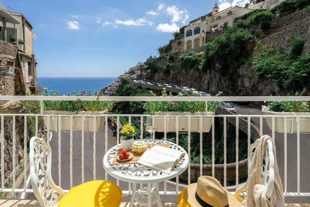 House On The Rock Apartment Позитано Екстериор снимка