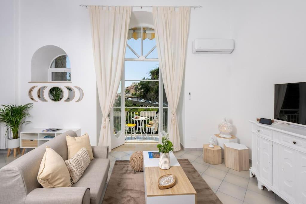 House On The Rock Apartment Позитано Екстериор снимка