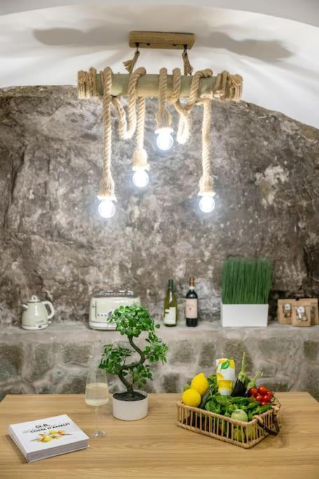 House On The Rock Apartment Позитано Екстериор снимка